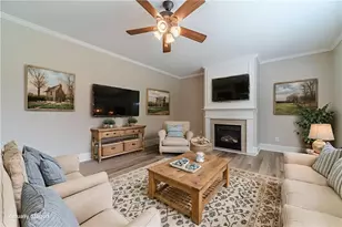 1220 Edgebrook Ln, Snellville, GA 30078 - Photo 3