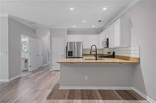 950 Firethorne Pass, Cumming, GA 30040 - Photo 9