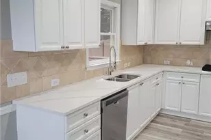 4045 Hillcrest View Ct, Suwanee, GA 30024 - Photo 15