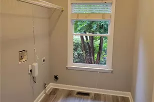 4045 Hillcrest View Ct, Suwanee, GA 30024 - Photo 51