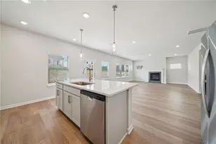 406 Tallulah Ln, Grayson, GA 30017 - Photo 13