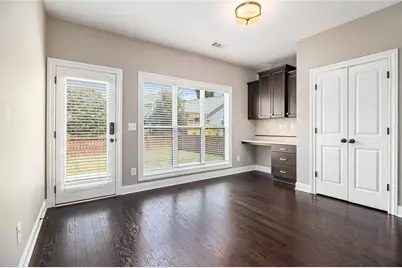 1580 Johnson Road NW, Atlanta, GA 30318 - Photo 11