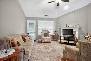 932 Creek Bottom Rd, Loganville, GA 30052 - Photo 13