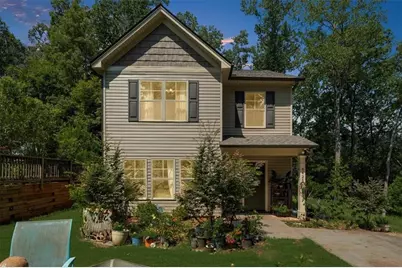 6425 Dogwood Way, Gainesville, GA 30506 - Photo 1