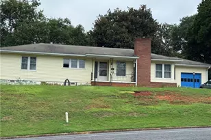 7 Hillcrest Ave, Rome, GA 30161 - Photo 1