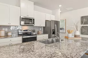 5308 Melbourne Ln, Flowery Branch, GA 30542 - Photo 7