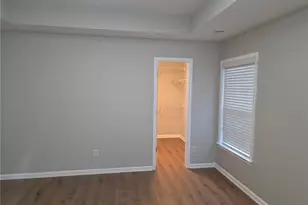 1353 Dukes Creek Dr NW, Kennesaw, GA 30152 - Photo 11