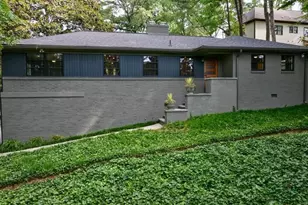 776 Windsor Parkway NE, Sandy Springs, GA 30342 - Photo 1