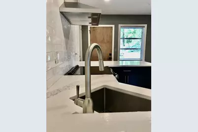 776 Windsor Parkway NE, Sandy Springs, GA 30342 - Photo 11