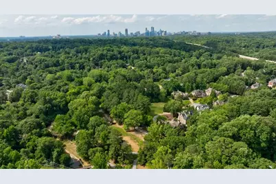 776 Windsor Parkway NE, Sandy Springs, GA 30342 - Photo 33