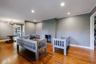 776 Windsor Parkway NE, Sandy Springs, GA 30342 - Photo 3