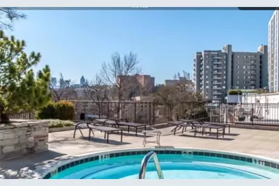 2277 Peachtree Road NE, Atlanta, GA 30309 - Photo 3