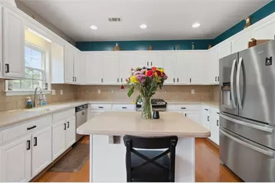 829 Castlebottom Drive, Lawrenceville, GA 30045 - Photo 13