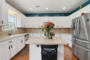 829 Castlebottom Dr, Lawrenceville, GA 30045 - Photo 13