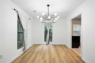 1105 Pine Heights Dr NE, Atlanta, GA 30324 - Photo 9