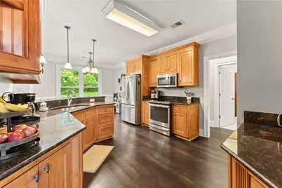 6006 Trojan Drive, Gainesville, GA 30506 - Photo 15