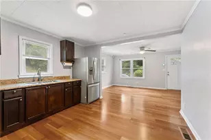 310 Bonaire St, Cartersville, GA 30120 - Photo 9