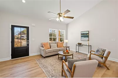 621 Elmwood Street, Canton, GA 30114 - Photo 5