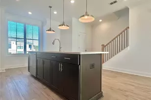 617 Millcroft Blvd, Buford, GA 30518 - Photo 5