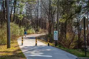 1612 Drew Dr NW, Atlanta, GA 30318 - Photo 41