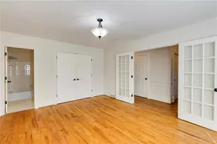 5377 Trentham Dr, Dunwoody, GA 30338 - Photo 11