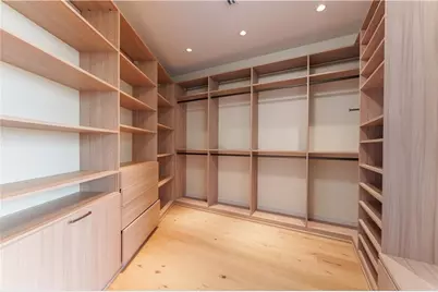 3376 Peachtree Road NE #34A, Atlanta, GA 30326 - Photo 17