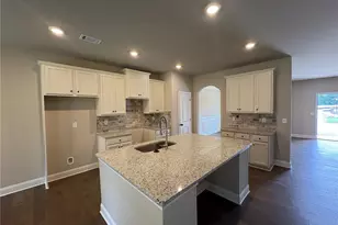 936 Lakeview Oaks Ct, Grayson, GA 30017 - Photo 11