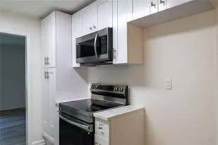 5411 Louis Xiv Ln, Atlanta, GA 30349 - Photo 33