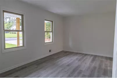 5411 Louis Xiv Lane, Atlanta, GA 30349 - Photo 9