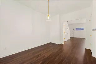 2525 Walden Lake Dr, Decatur, GA 30035 - Photo 9