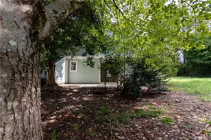 101 Vineyard Pond Dr, Norcross, GA 30071 - Photo 43