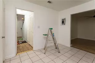 101 Vineyard Pond Dr, Norcross, GA 30071 - Photo 19