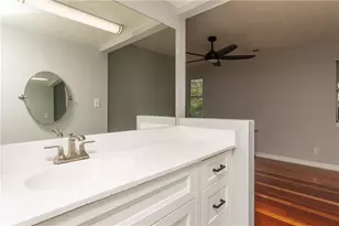 101 Vineyard Pond Dr, Norcross, GA 30071 - Photo 33