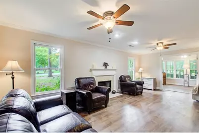 1870 Shady Creek Lane, Lawrenceville, GA 30043 - Photo 5