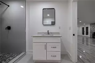 4 Bentley Trace Manor, Atlanta, GA 30327 - Photo 67