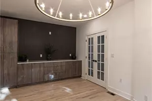 4 Bentley Trace Manor, Atlanta, GA 30327 - Photo 33