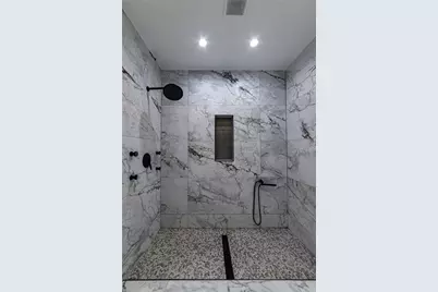 4 Bentley Trace Manor, Atlanta, GA 30327 - Photo 75