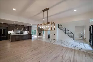 4 Bentley Trace Manor, Atlanta, GA 30327 - Photo 7