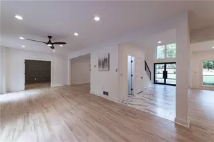 4 Bentley Trace Manor, Atlanta, GA 30327 - Photo 15