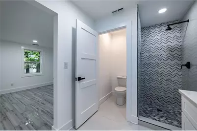 4 Bentley Trace Manor, Atlanta, GA 30327 - Photo 65