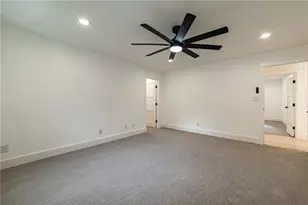 4 Bentley Trace Manor, Atlanta, GA 30327 - Photo 37