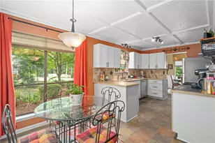 1528 Forest Trce, Marietta, GA 30066 - Photo 9