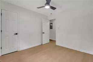 1733 Hollyhock Terrace, Decatur, GA 30032 - Photo 39