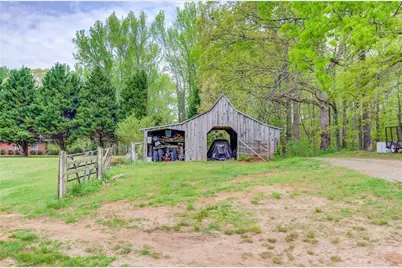 5692 Castleberry Road, Cumming, GA 30040 - Photo 17