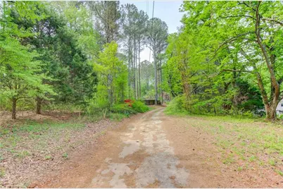 5692 Castleberry Road, Cumming, GA 30040 - Photo 15