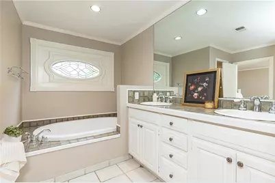 1311 Roxboro Drive NE, Atlanta, GA 30324 - Photo 13