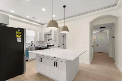 121 Peachtree Street, Griffin, GA 30223 - Photo 7