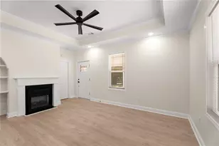 121 Peachtree St, Griffin, GA 30223 - Photo 17