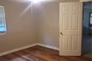 211 Thomas St, Camilla, GA 31730 - Photo 7