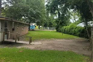 211 Thomas St, Camilla, GA 31730 - Photo 11